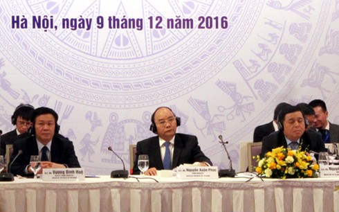 Prime Minister pledges improved business climate, competitiveness  - ảnh 1